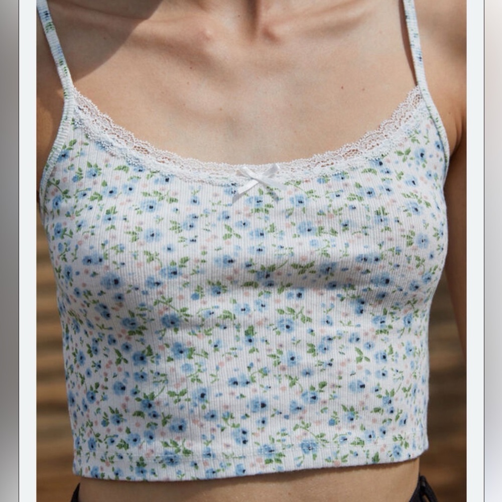 Brandy Melville Sage Green Wynn floral lace tank set of 4 crop top S bundle lot